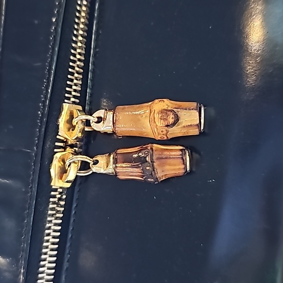 Gucci Toiletry Case - Picture 6 of 8